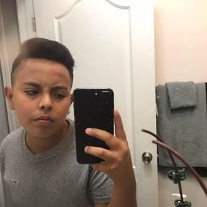 Meet your Posher, Cesar